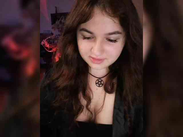 JuliaHesperaks webcam