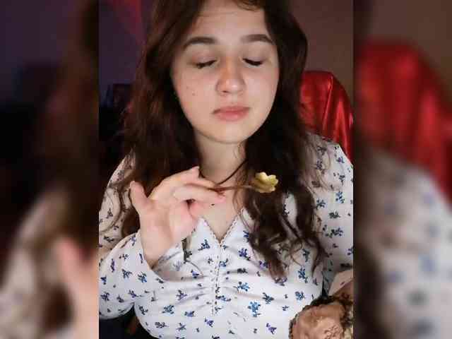 JuliaHesperaks webcam