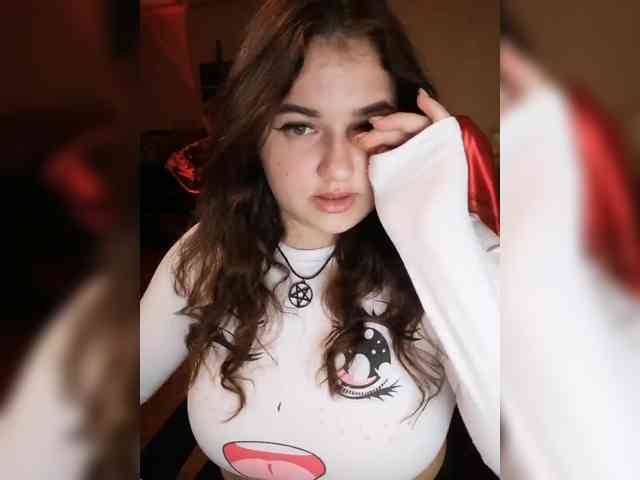 JuliaHesperaks webcam