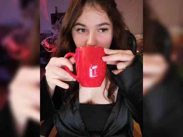 JuliaHesperaks webcam