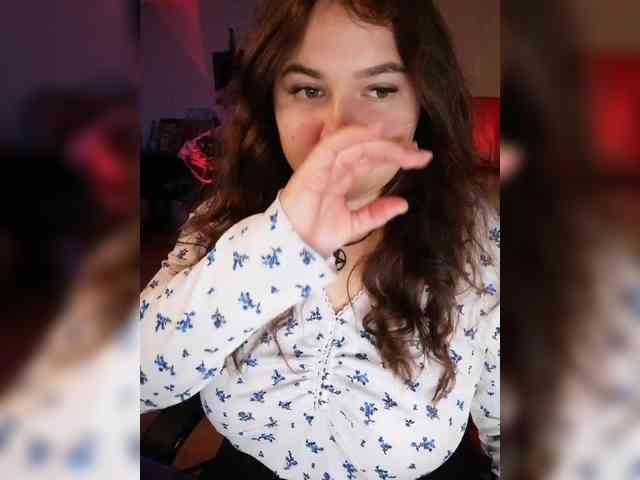 JuliaHesperaks webcam