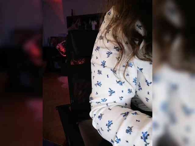 JuliaHesperaks webcam