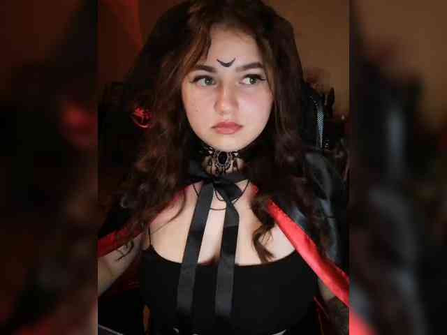 JuliaHesperaks webcam