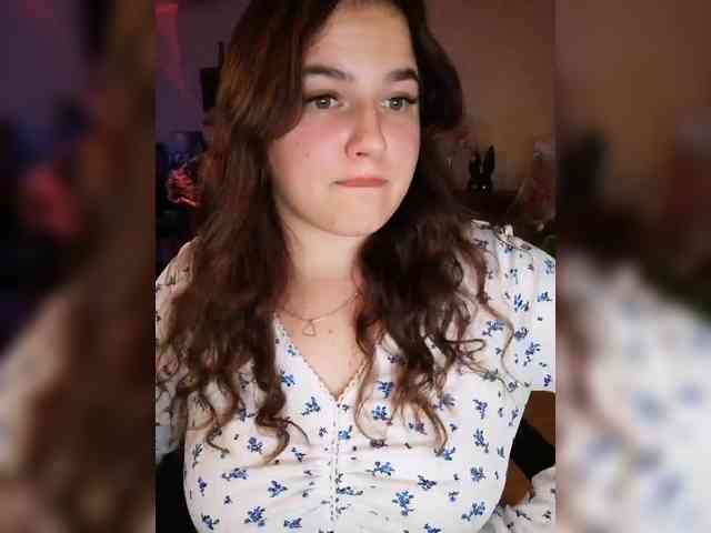 JuliaHesperaks webcam