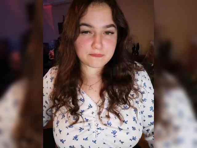 JuliaHesperaks webcam