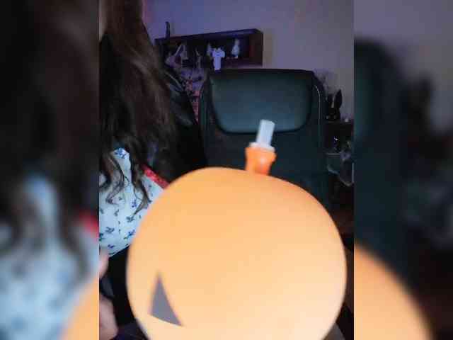 JuliaHesperaks webcam