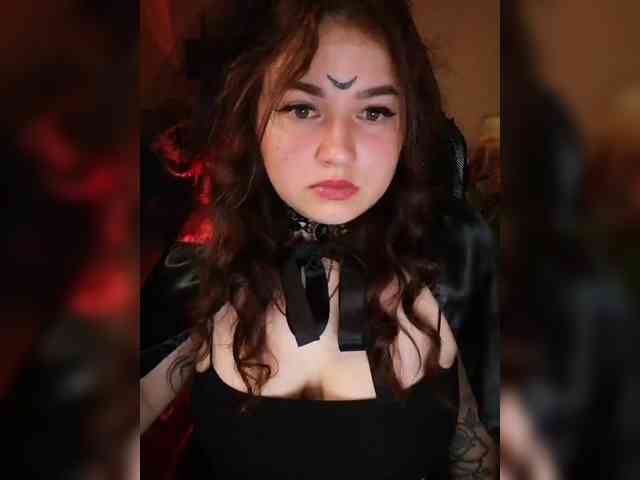 JuliaHesperaks webcam