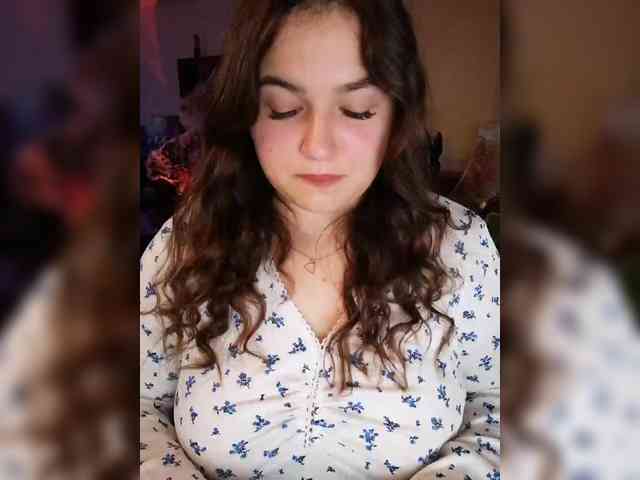 JuliaHesperaks webcam