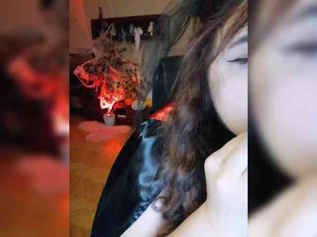 JuliaHesperaks webcam