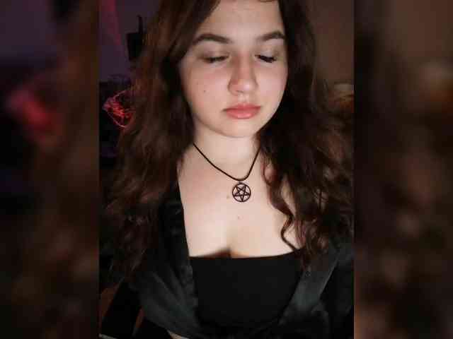 JuliaHesperaks webcam