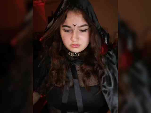 JuliaHesperaks webcam