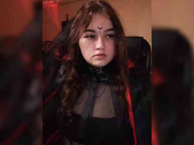 JuliaHesperaks webcam