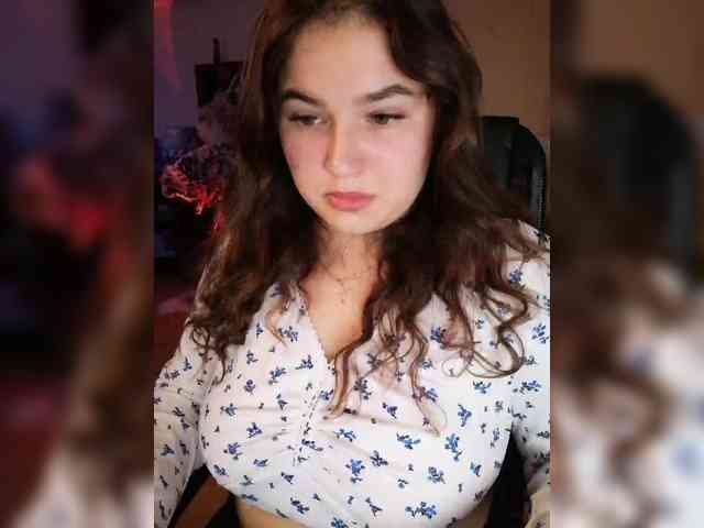 JuliaHesperaks webcam
