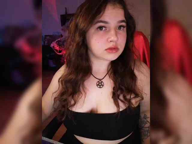 JuliaHesperaks webcam