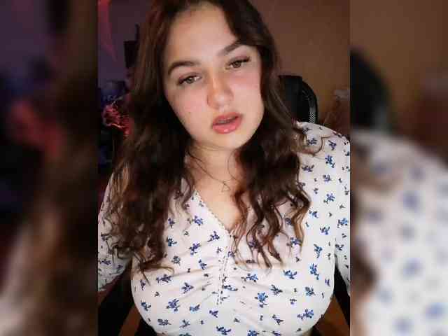 JuliaHesperaks webcam