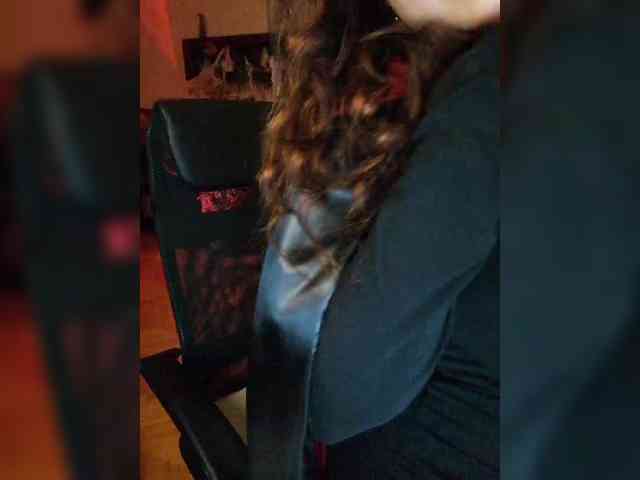 JuliaHesperaks webcam