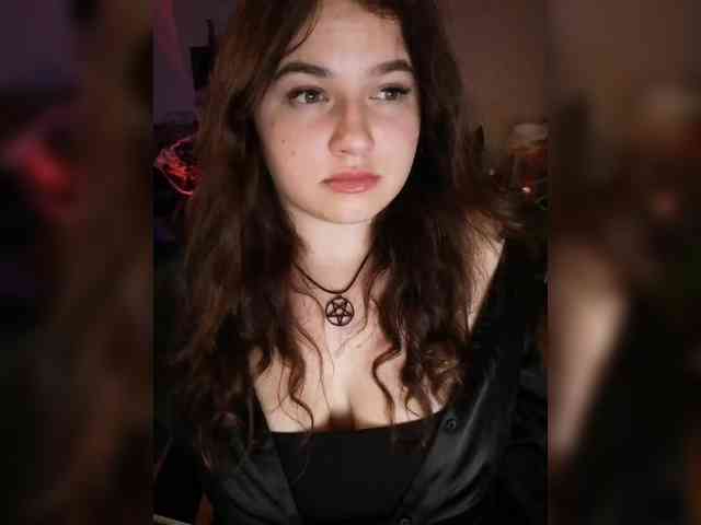 JuliaHesperaks webcam