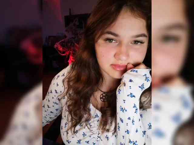 JuliaHesperaks webcam