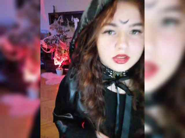 JuliaHesperaks webcam