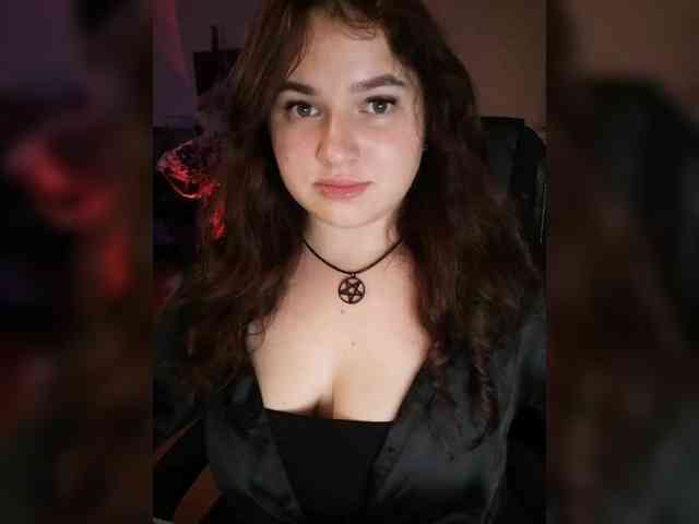 JuliaHesperaks webcam