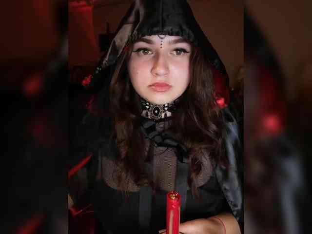 JuliaHesperaks webcam