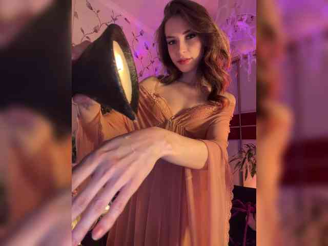 WednesdayFridayAddams webcam