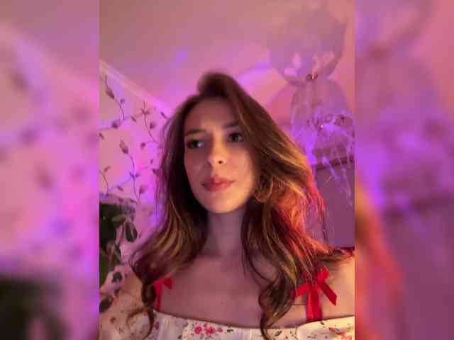 WednesdayFridayAddams webcam