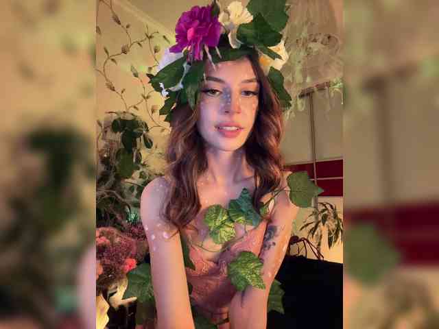 WednesdayFridayAddams webcam