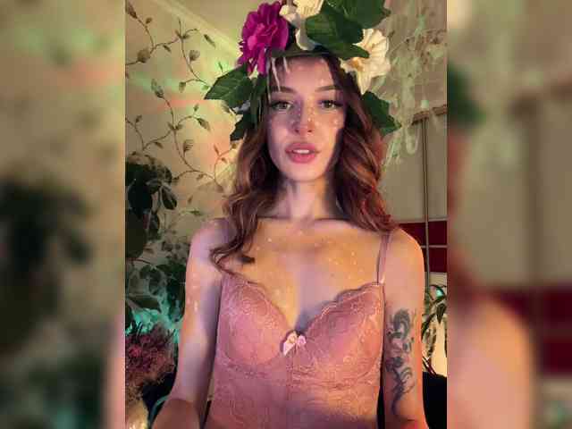 WednesdayFridayAddams webcam