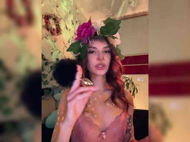 WednesdayFridayAddams webcam