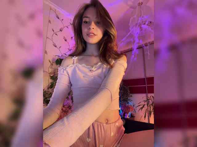 WednesdayFridayAddams webcam