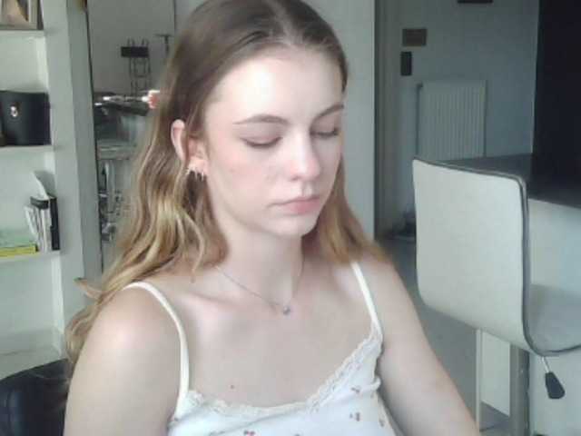 AriaModel webcam