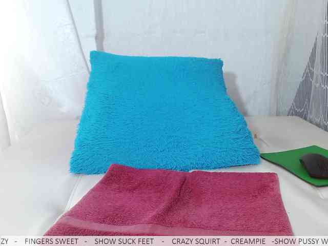 Samantrak-Love webcam