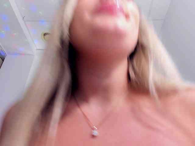 KelsiMorri webcam