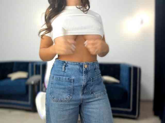 evellineeva1 webcam