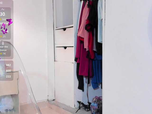 violethilton webcam