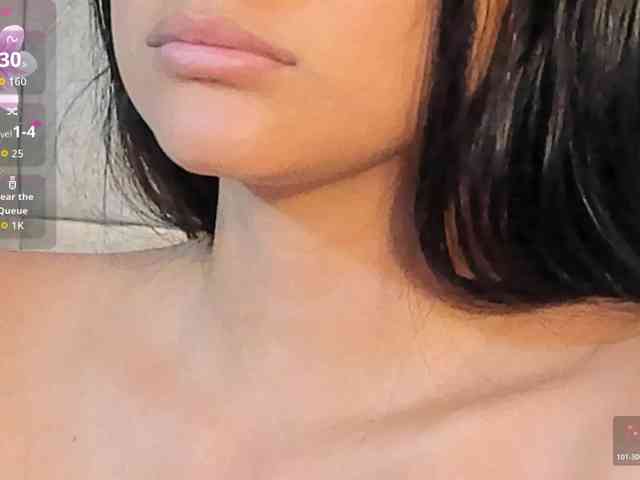 violethilton webcam