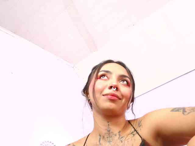 MissSoffiMorel webcam