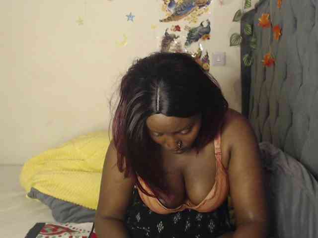 Sexxypetite webcam