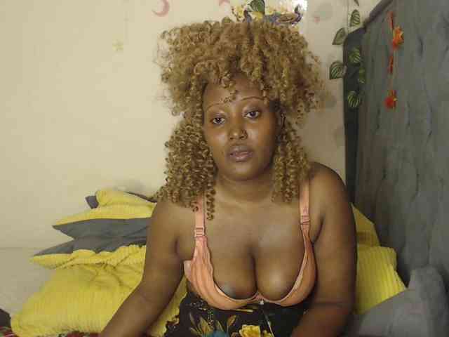 Sexxypetite webcam