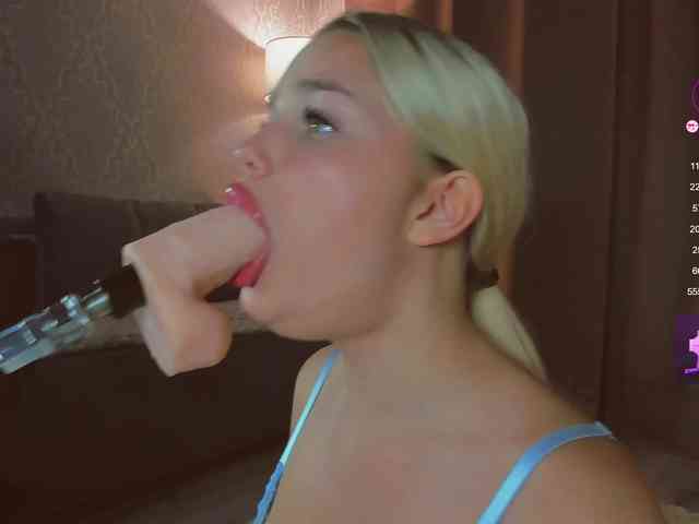 LizaTayloo webcam