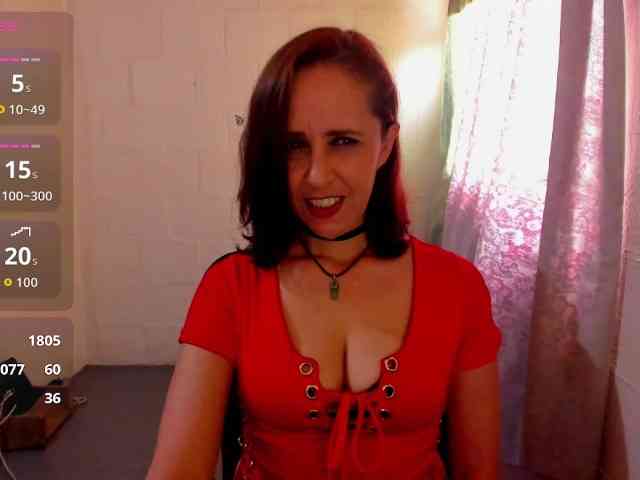 EmilyJunn webcam