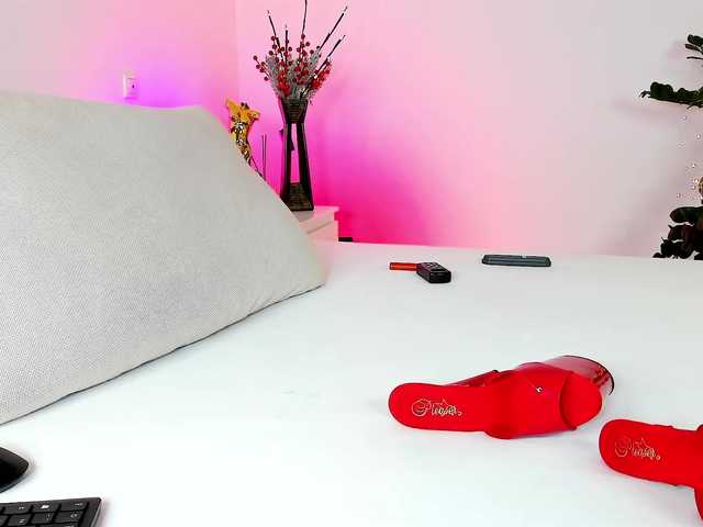 Accedi alla chat con il nickname Laranya Laranya