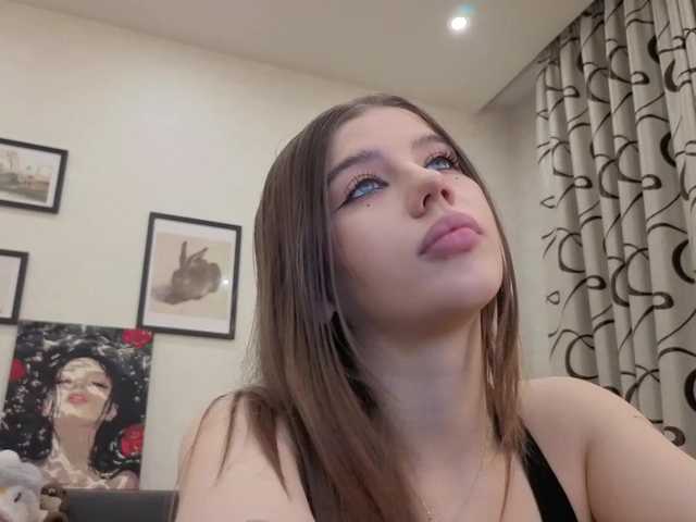 Gratis Live Sexcam mit dolly-ll dolly-ll