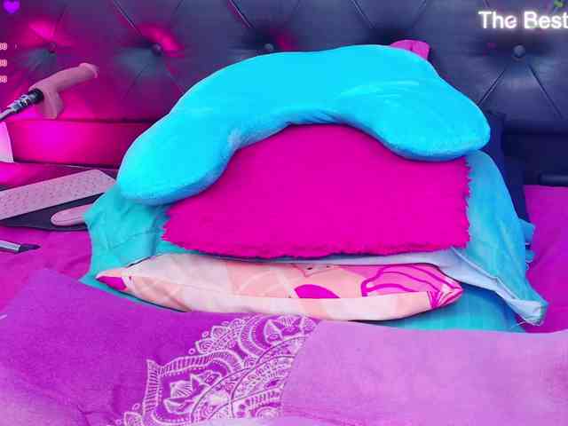 Adriana-55 webcam