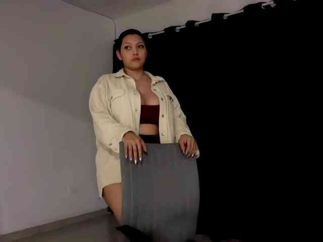 MarcellaGriffin webcam