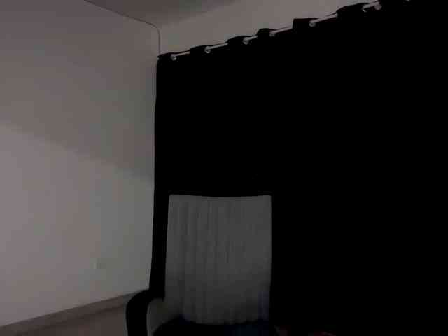 MarcellaGriffin webcam