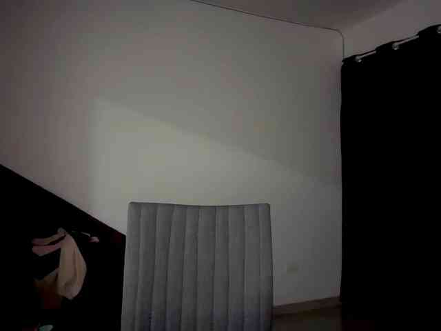 MarcellaGriffin webcam
