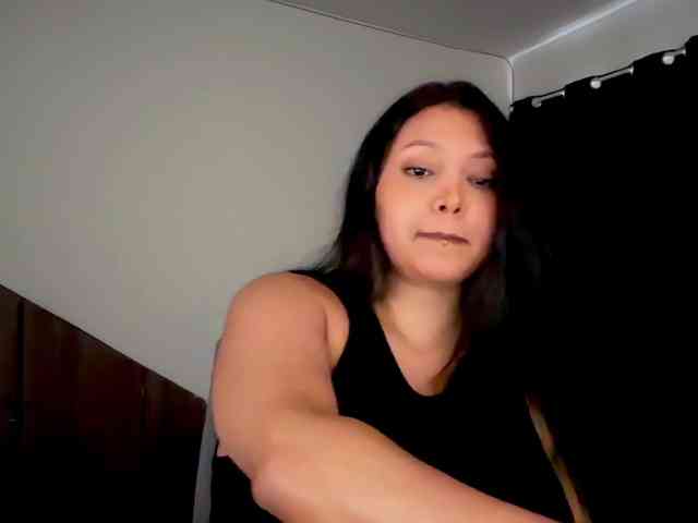 MarcellaGriffin webcam