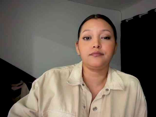 MarcellaGriffin webcam